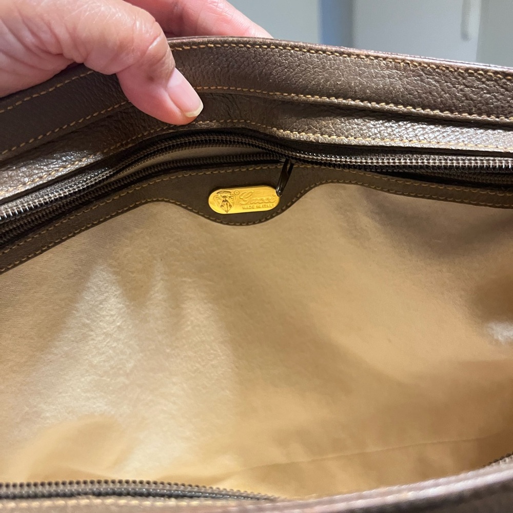 Gucci Vintage Tan and Brown Monogram Satchel - Picture 11 of 16